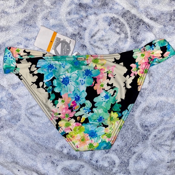 O’Neill bikini bottom - Picture 3 of 4